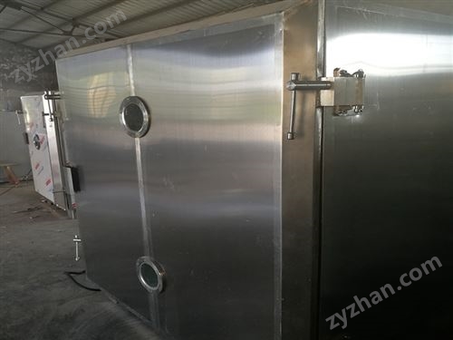 ��ո������